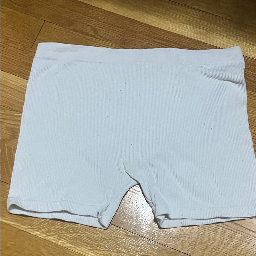 Women's White Ribbed biker shorts